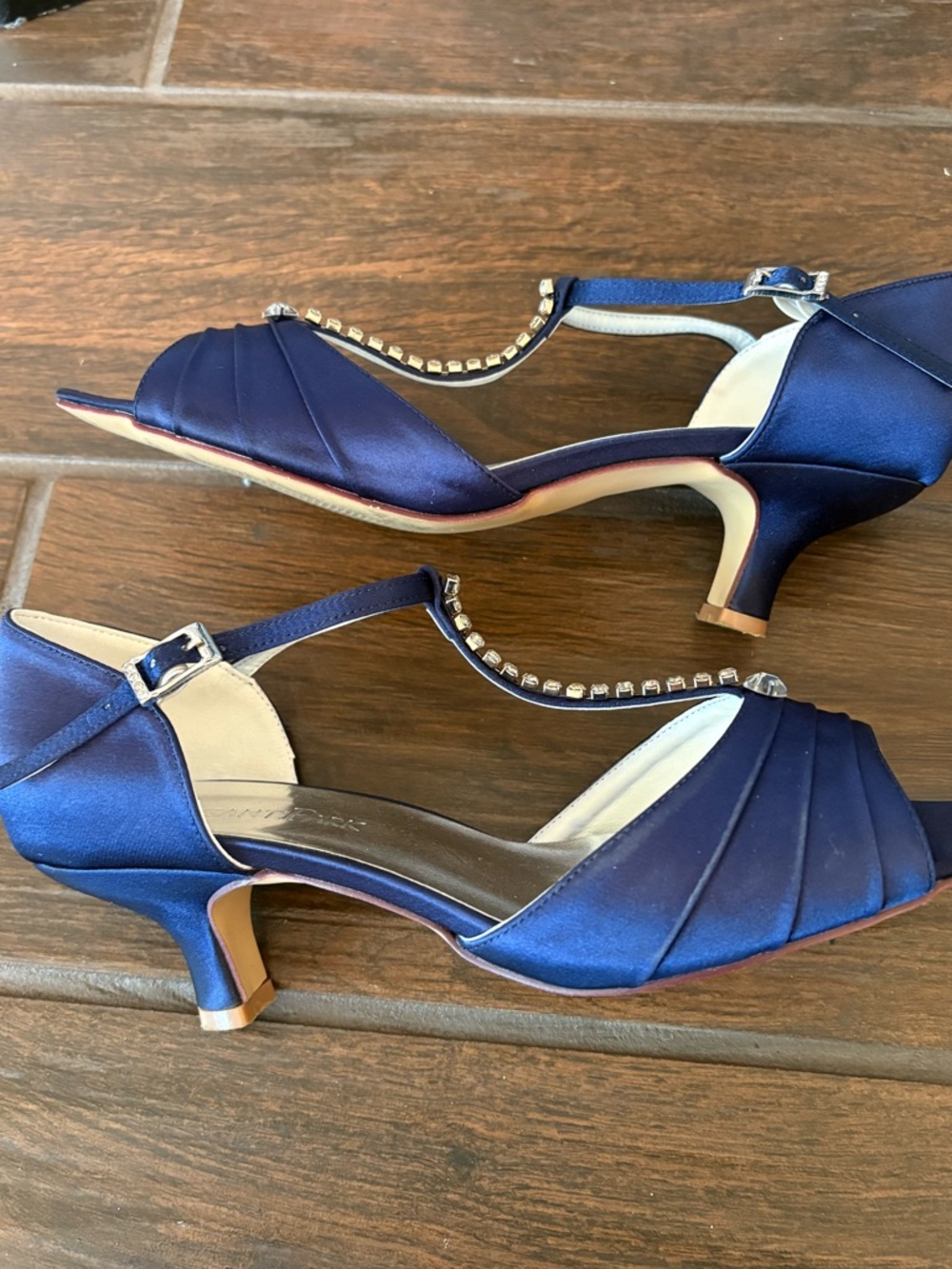 Elegant Navy Satin T-Strap Heels with Crystal Embellishment - Picture 3 of 7